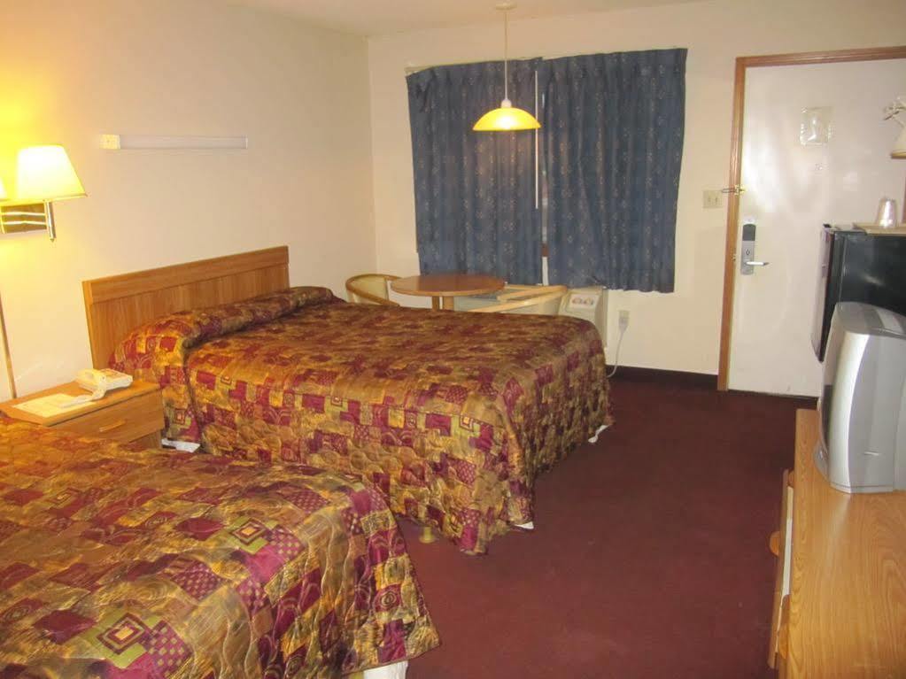 Economy Inn Tonawanda Εξωτερικό φωτογραφία