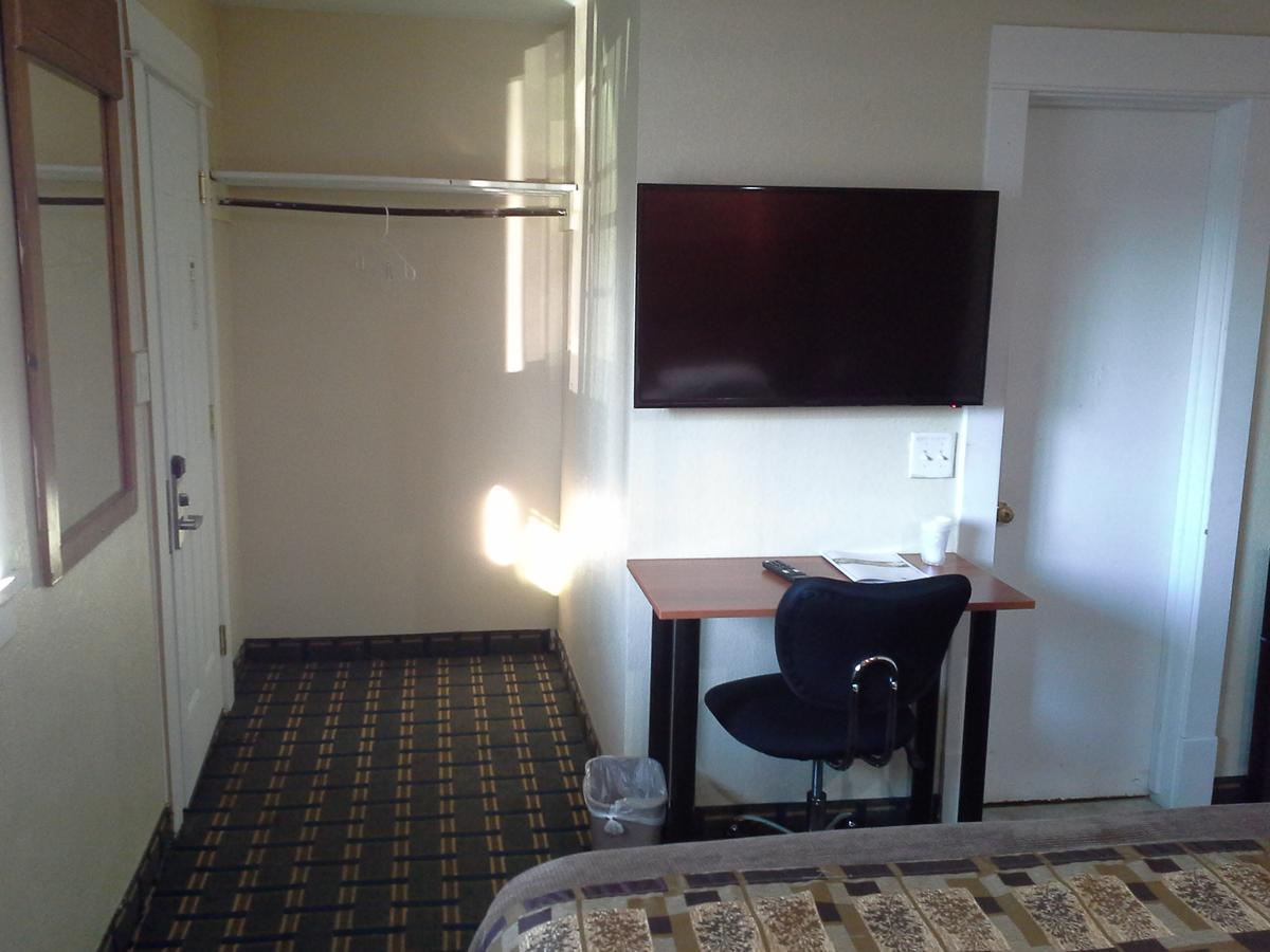 Economy Inn Tonawanda Εξωτερικό φωτογραφία